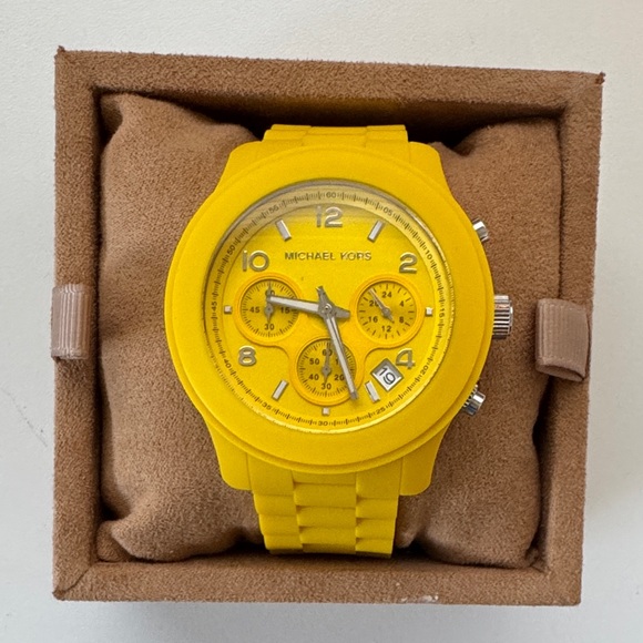 Michael Kors Women’s Bold Silicone Yellow Band All Stainless Steel Watch. - Picture 1 of 6